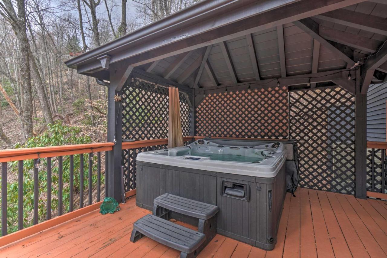 Tree Top Dream Cabin With Hot Tub In Gatlinburg! Villa Exterior photo